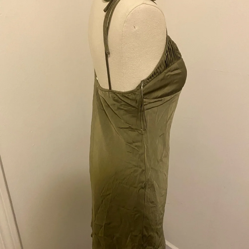 ASTR The Label Olive Green Dress - Picture 2 of 4